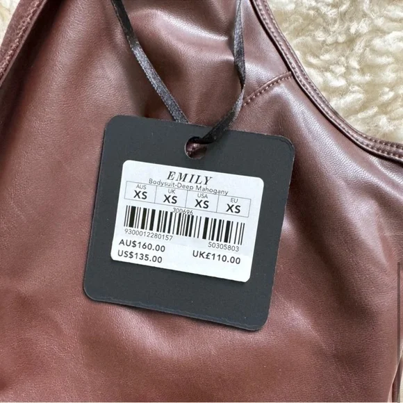 Honey Birdette Emily 🤎🤎Bodysuit Deep
Mahogany 🤎🤎XS - Picture 5 of 6